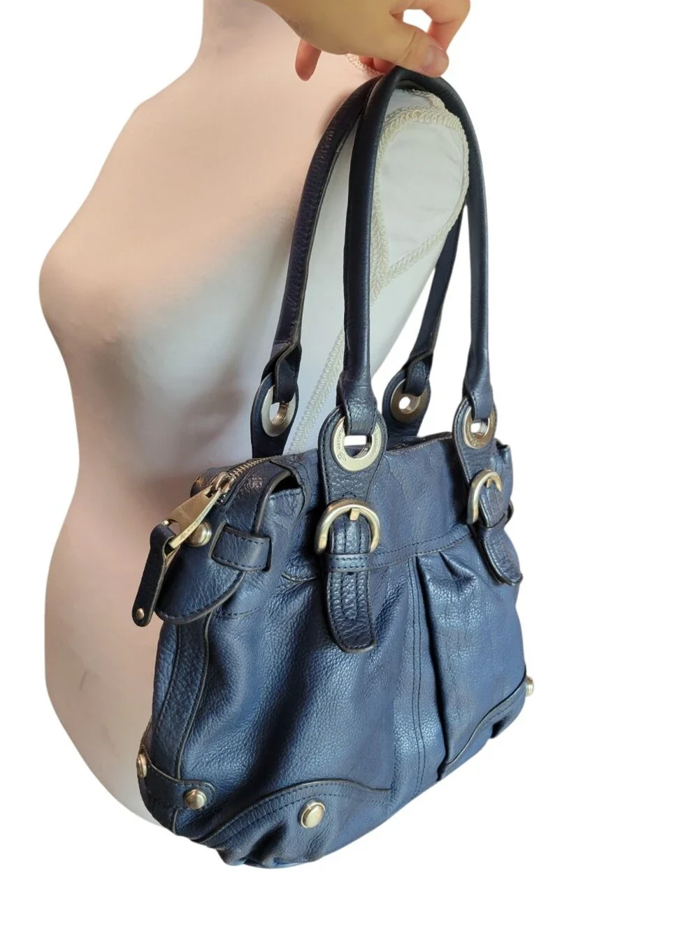 B. Makowsky Blue Genuine Leather Slouchy Hobo Satchel Shoulder Bag